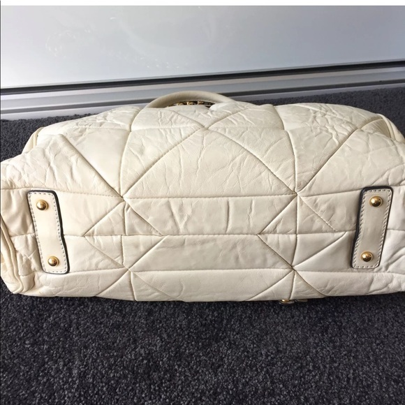 Marc Jacobs white leather bag with gold chain - Picture 6 of 10